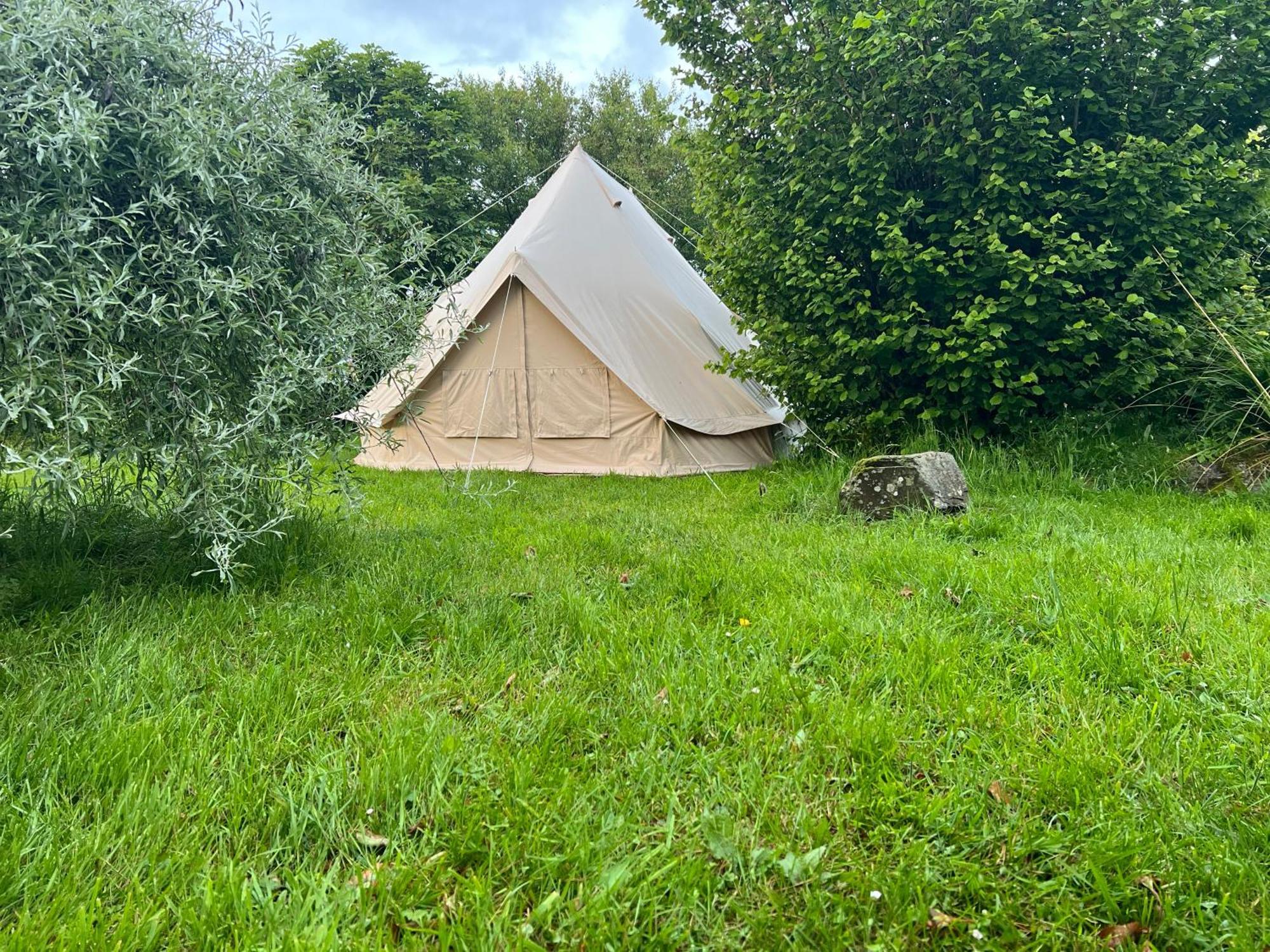 Bluebell Tent At Ballyward Croft Ardkeen Εξωτερικό φωτογραφία