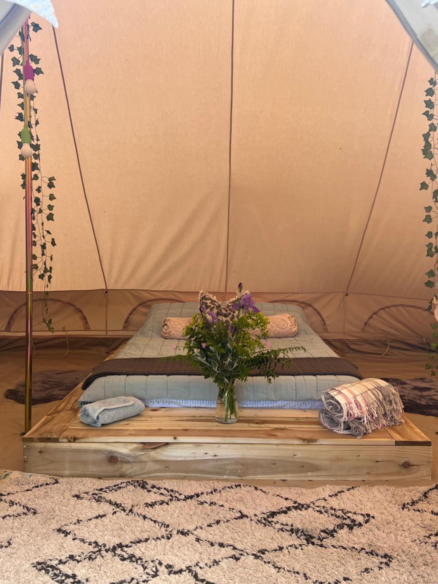Bluebell Tent At Ballyward Croft Ardkeen Εξωτερικό φωτογραφία