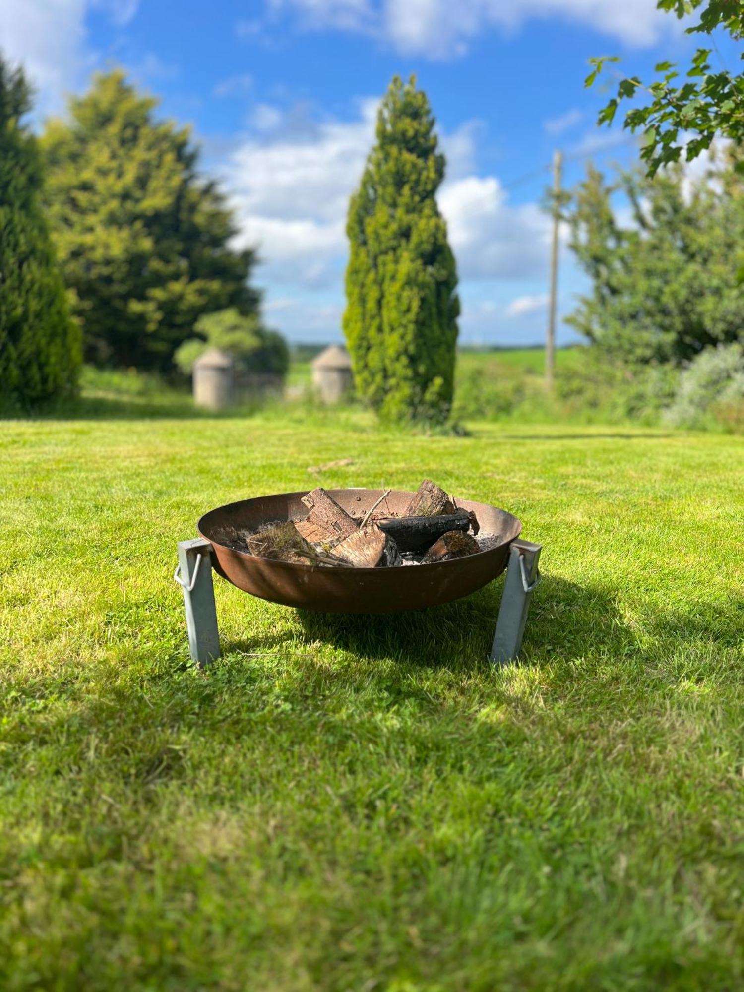 Bluebell Tent At Ballyward Croft Ardkeen Εξωτερικό φωτογραφία